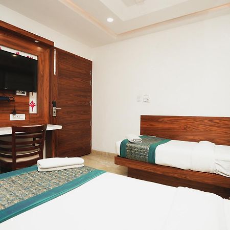 Hotel Kabir Palace Karol Bagh Nuova Delhi Esterno foto