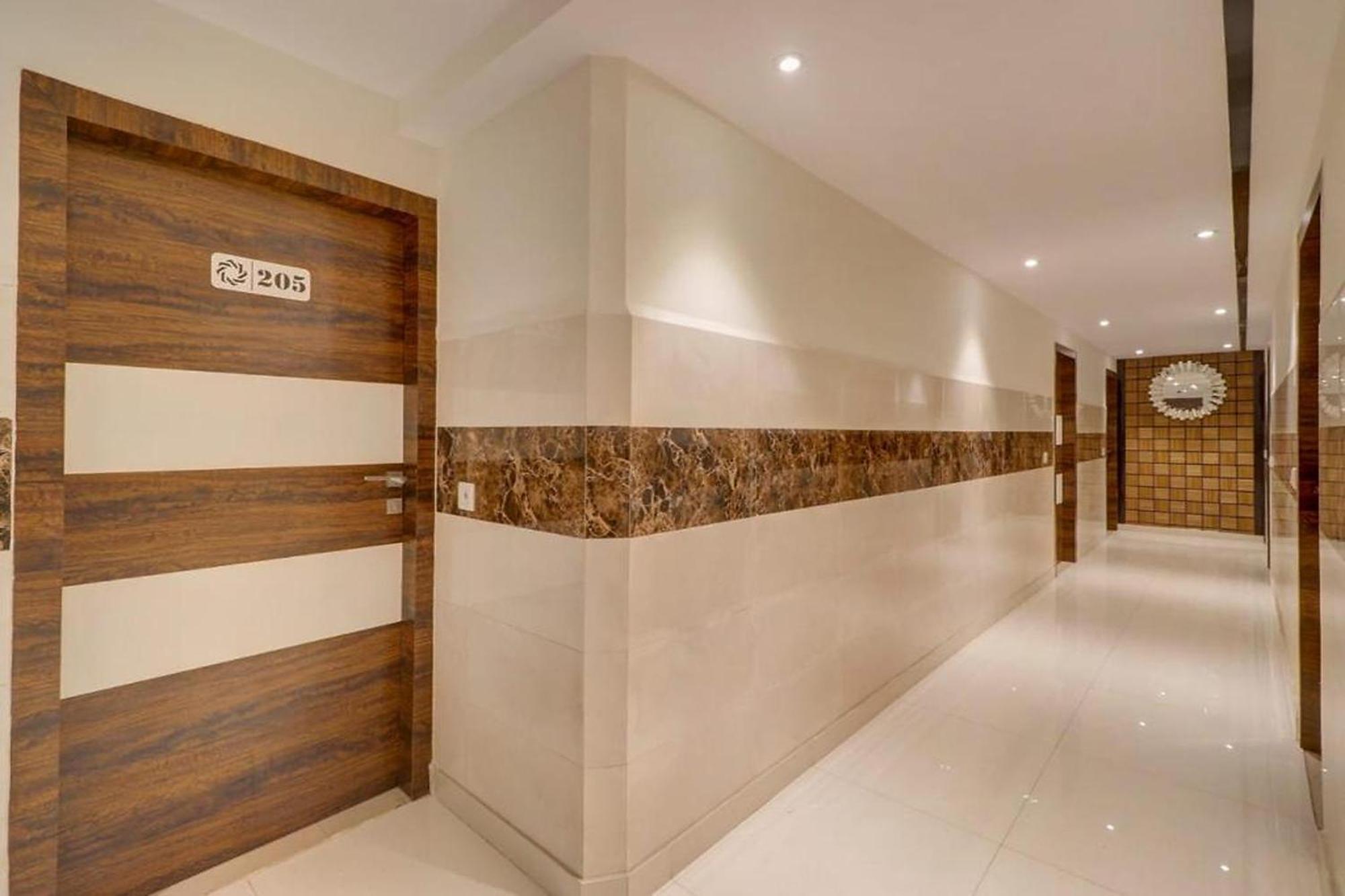 Hotel Kabir Palace Karol Bagh Nuova Delhi Esterno foto